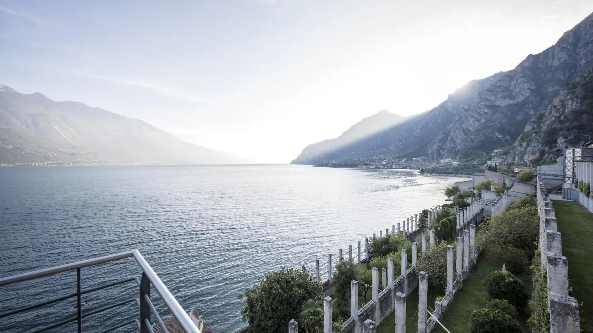 Ca Dela Nua Front Lake Limone sul Garda
