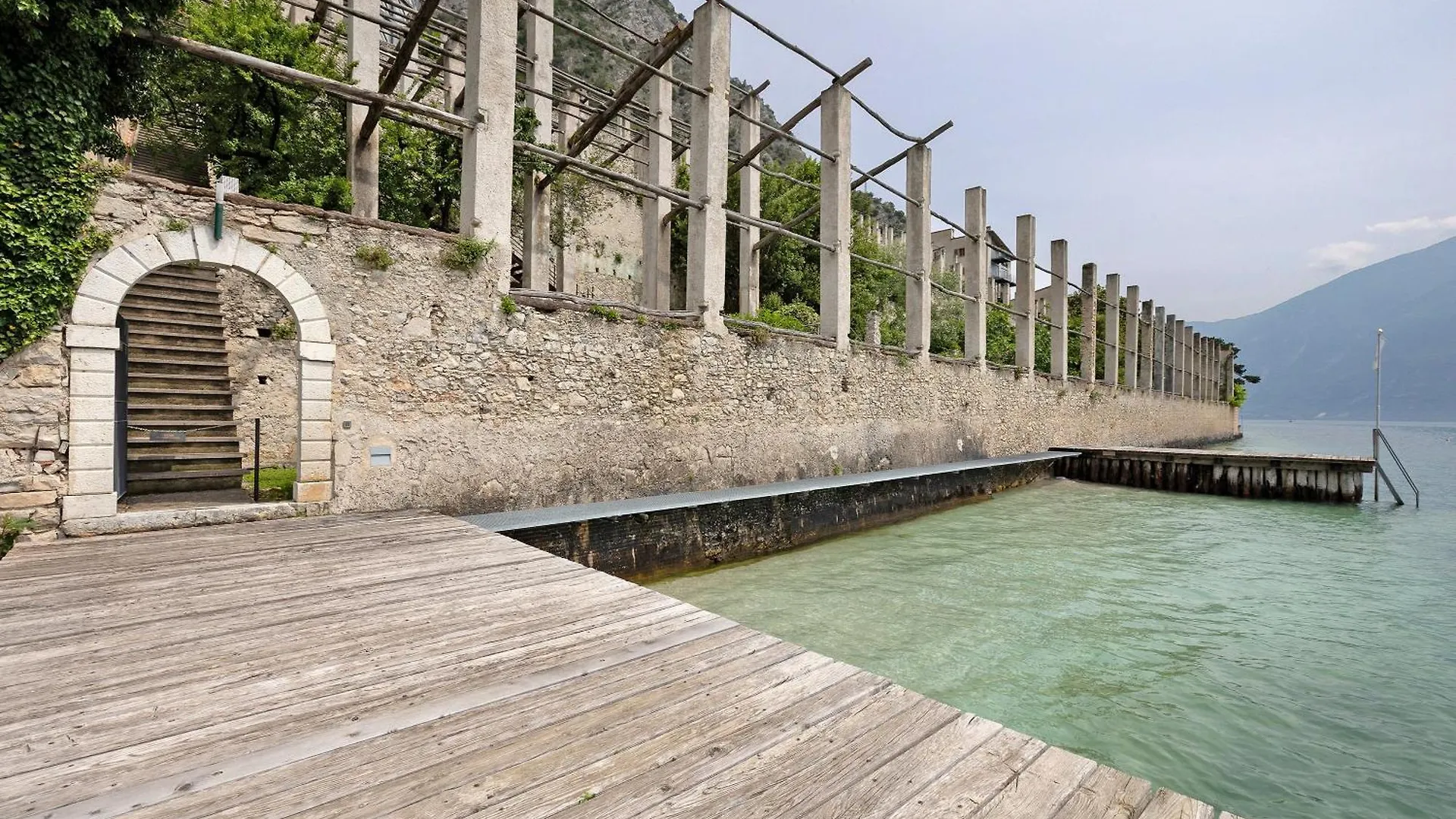 Vakantiehuis Ca Dela Nua Front Lake Limone sul Garda